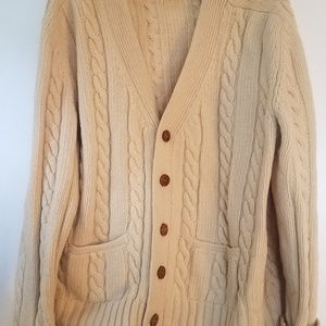 100% Geelong Lambswool Cardigan great condition!